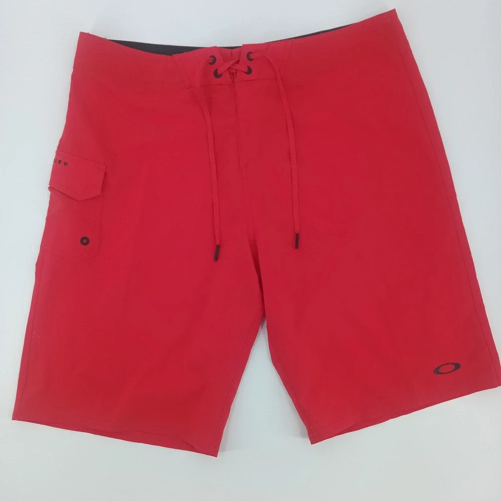 Oakley Mens Red Board Shorts Regular Fit Swim Trunks Size 36 CA35460 RN96548